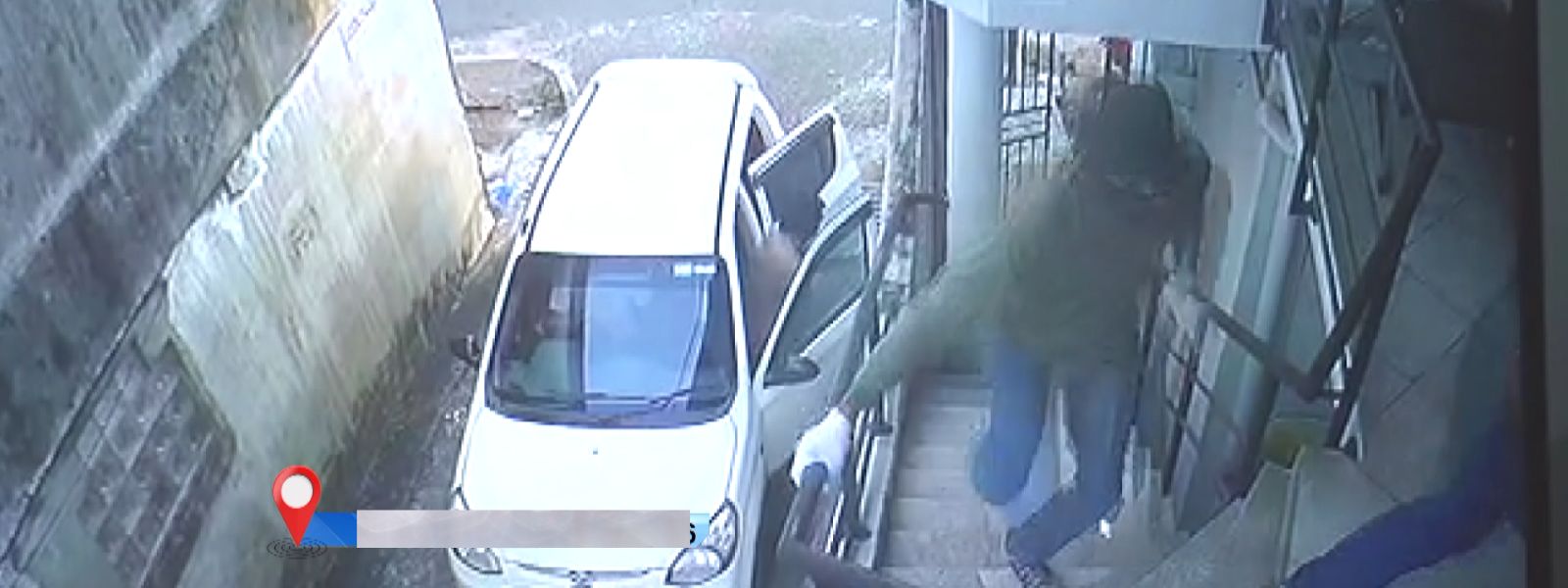 Four-Man Gang Escapes With Massive Cash Haul